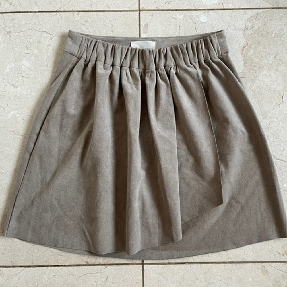 ARITZIA Wilfred Free Faux Vegan Suede Mini  Wrap‎ Skirt Taupe Tan XS a line